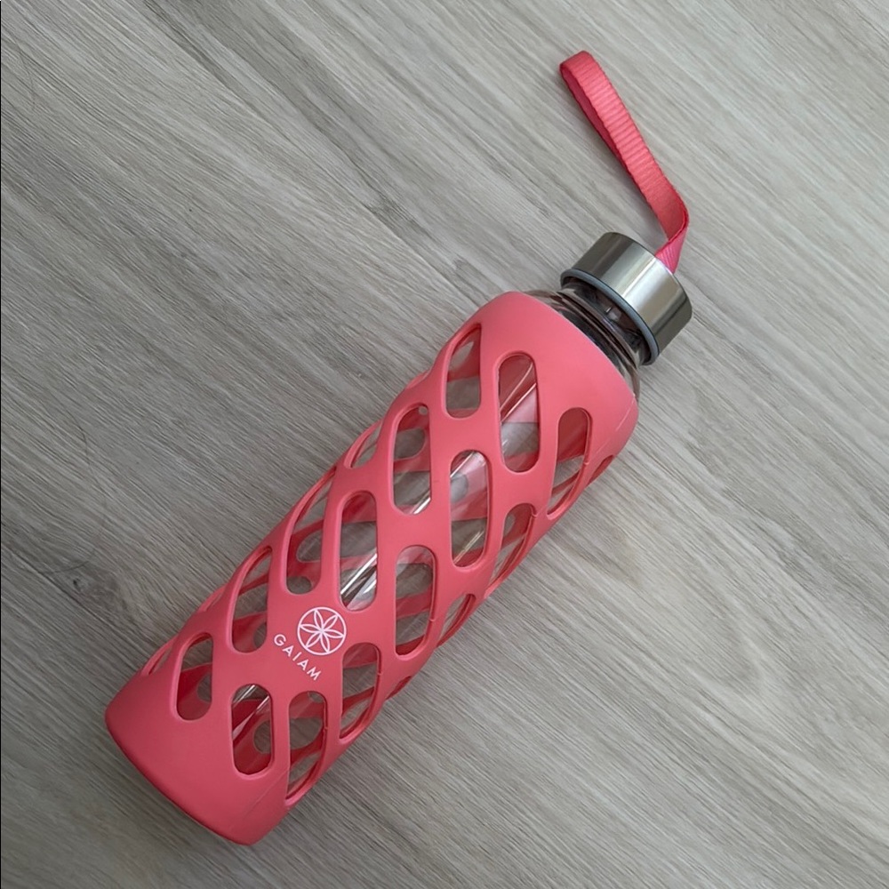 GAIAM Coral Glass Water Bottle with Sleeve